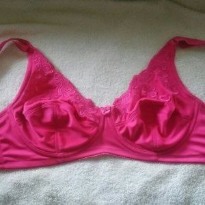 Delta Burke Bra